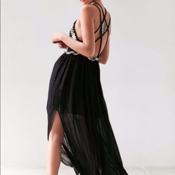 Urban Outfitters Pins & Needles Black Woven Bodice Maxi Dress - Picture 4 of 7